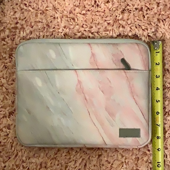 Mojo 11 inch Tablet Sleeve case. - Picture 5 of 5